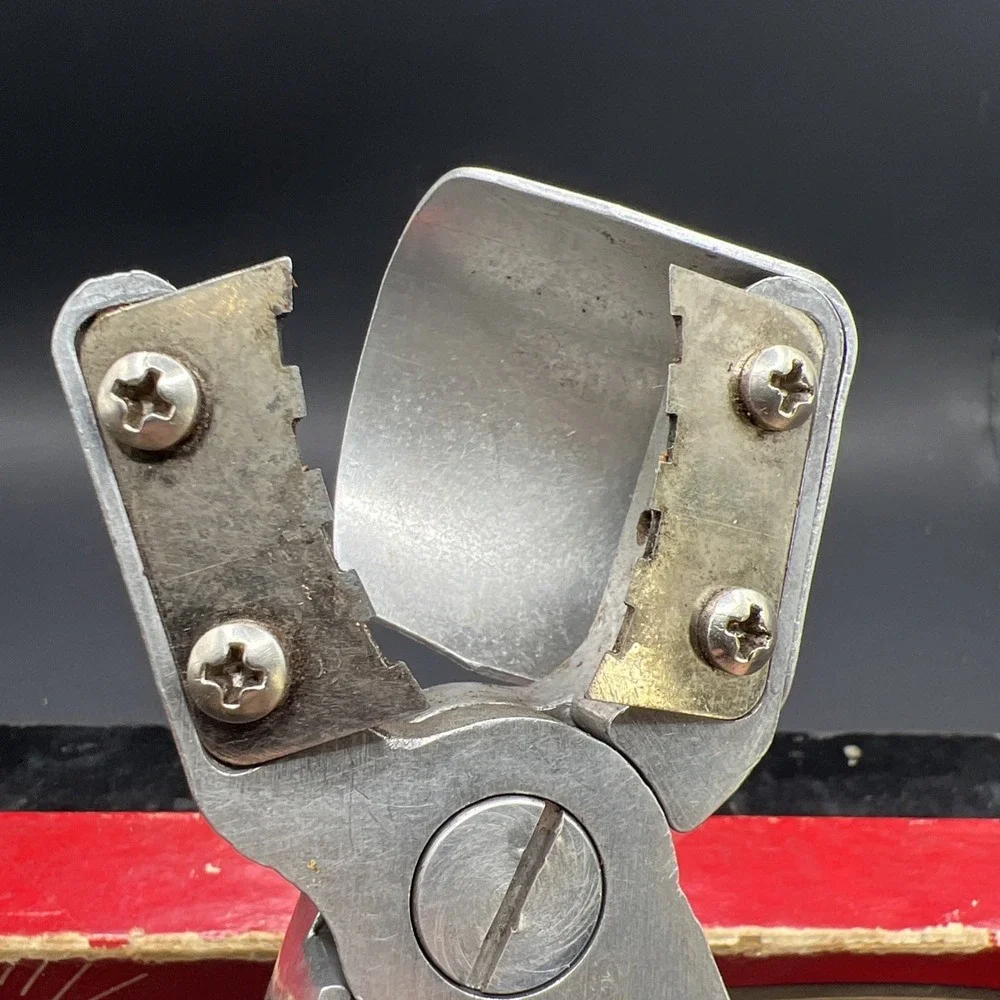 The York Texan Model Nut Sheller Co Inc San Angelo Texas Vintage Tool USA W/Box